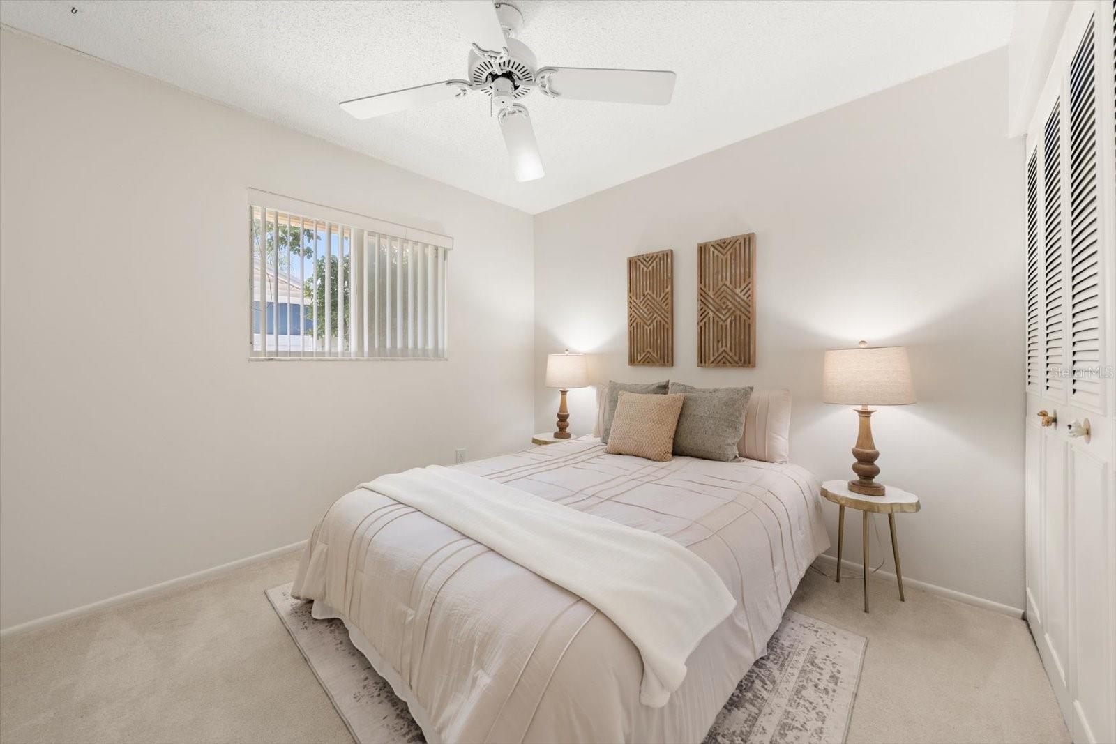 3171 OAK VIEW DR