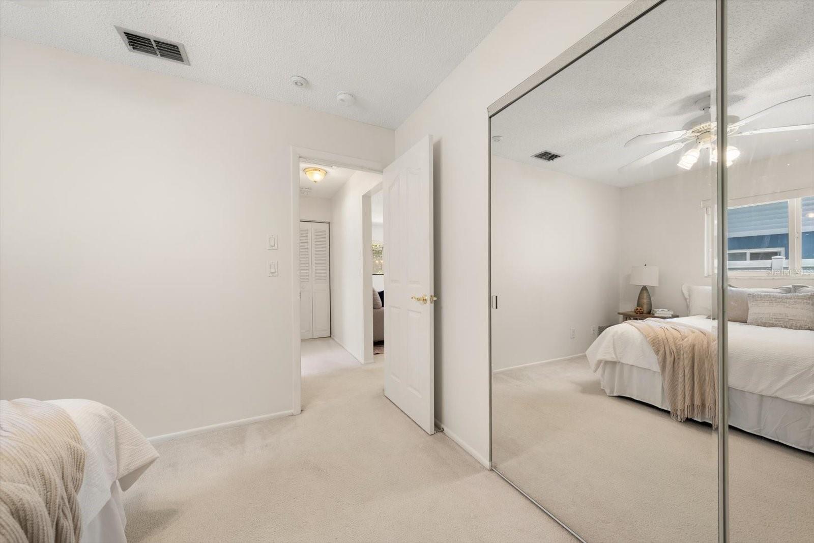 3171 OAK VIEW DR