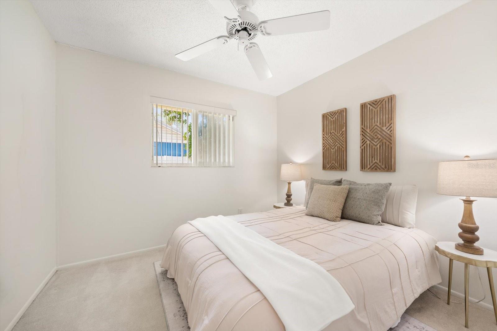 3171 OAK VIEW DR
