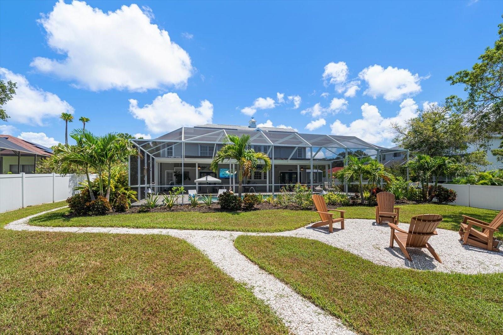 1924 DUNLOE CIR