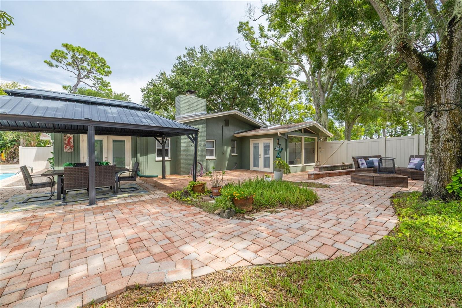3132 WOLFE RD