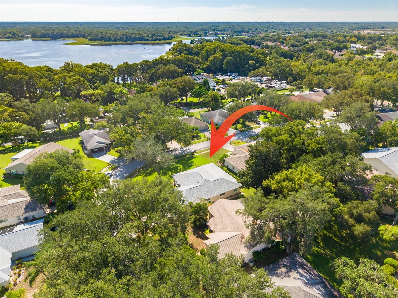 3558 OAK LAKE DR