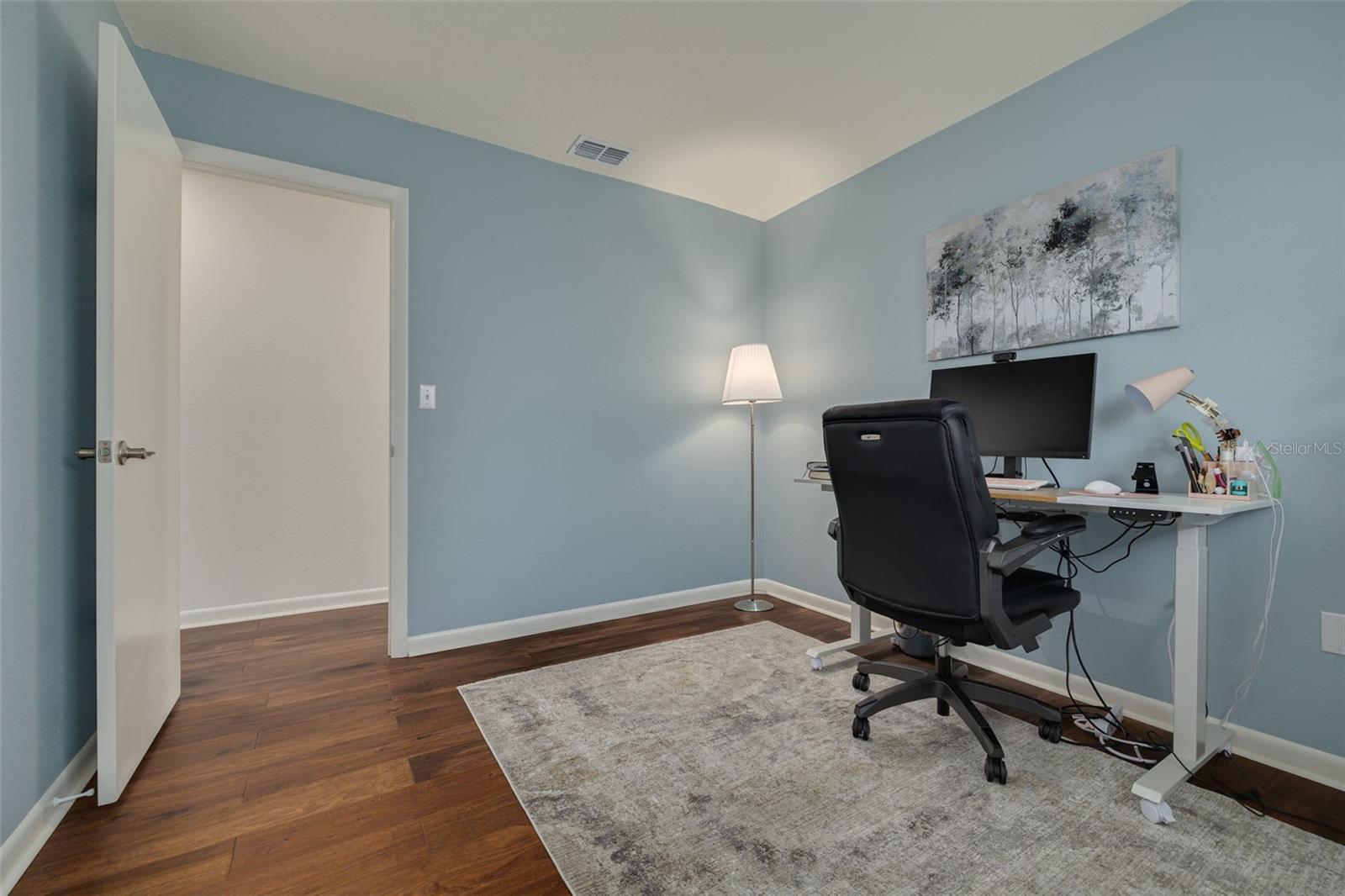 3160 CHAMBLEE LN