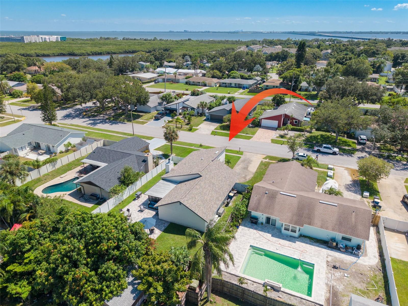 3160 CHAMBLEE LN