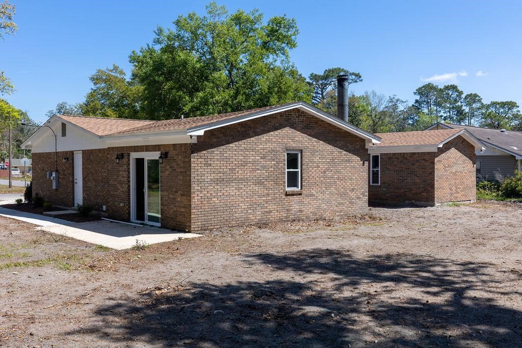 3941 Baybrook Dr