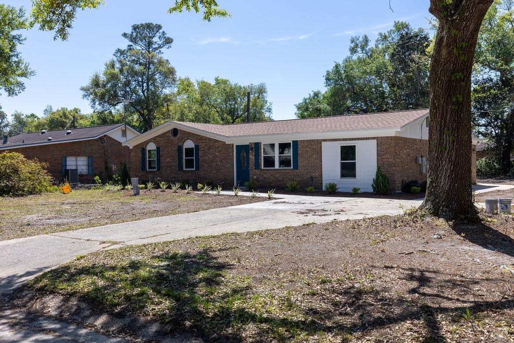3941 Baybrook Dr