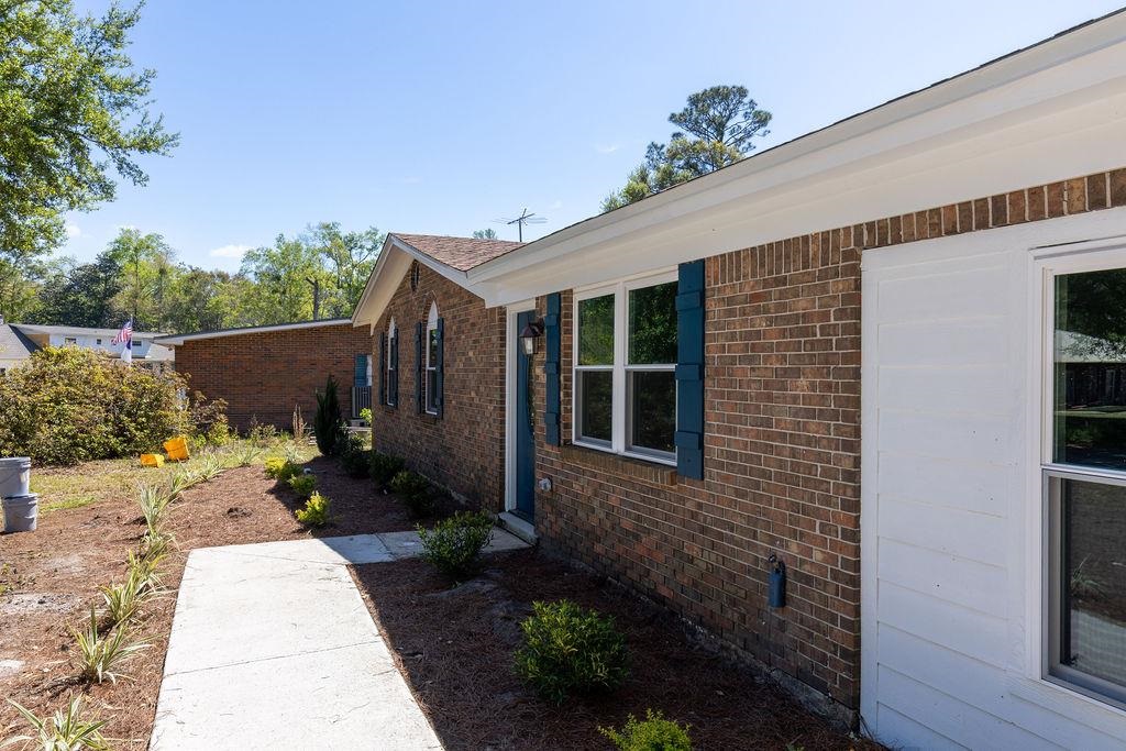 3941 Baybrook Dr