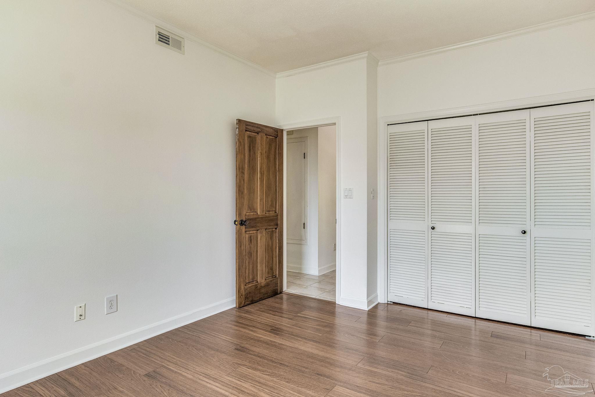 534 E Zarragossa St # 8