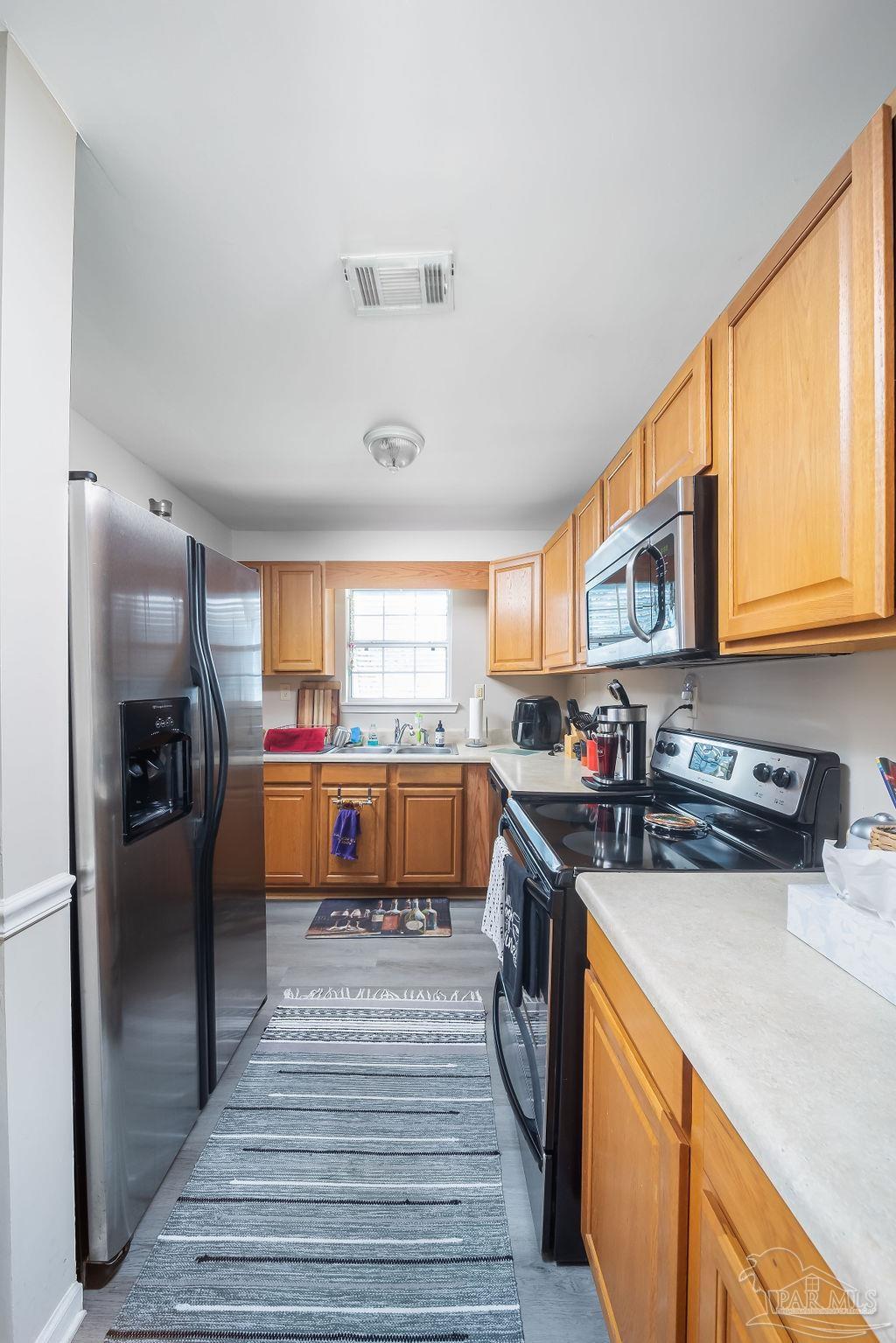 19 Park Dr