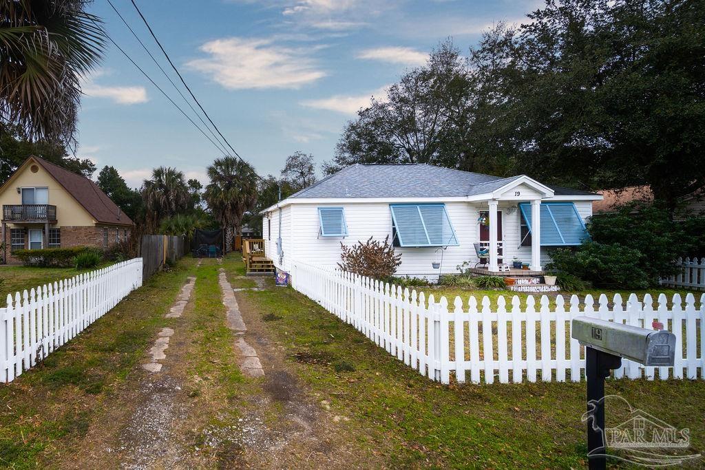 19 Park Dr