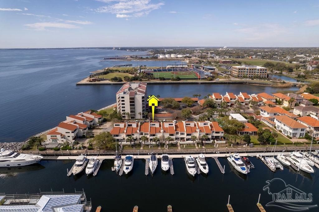 8 Port Royal Way