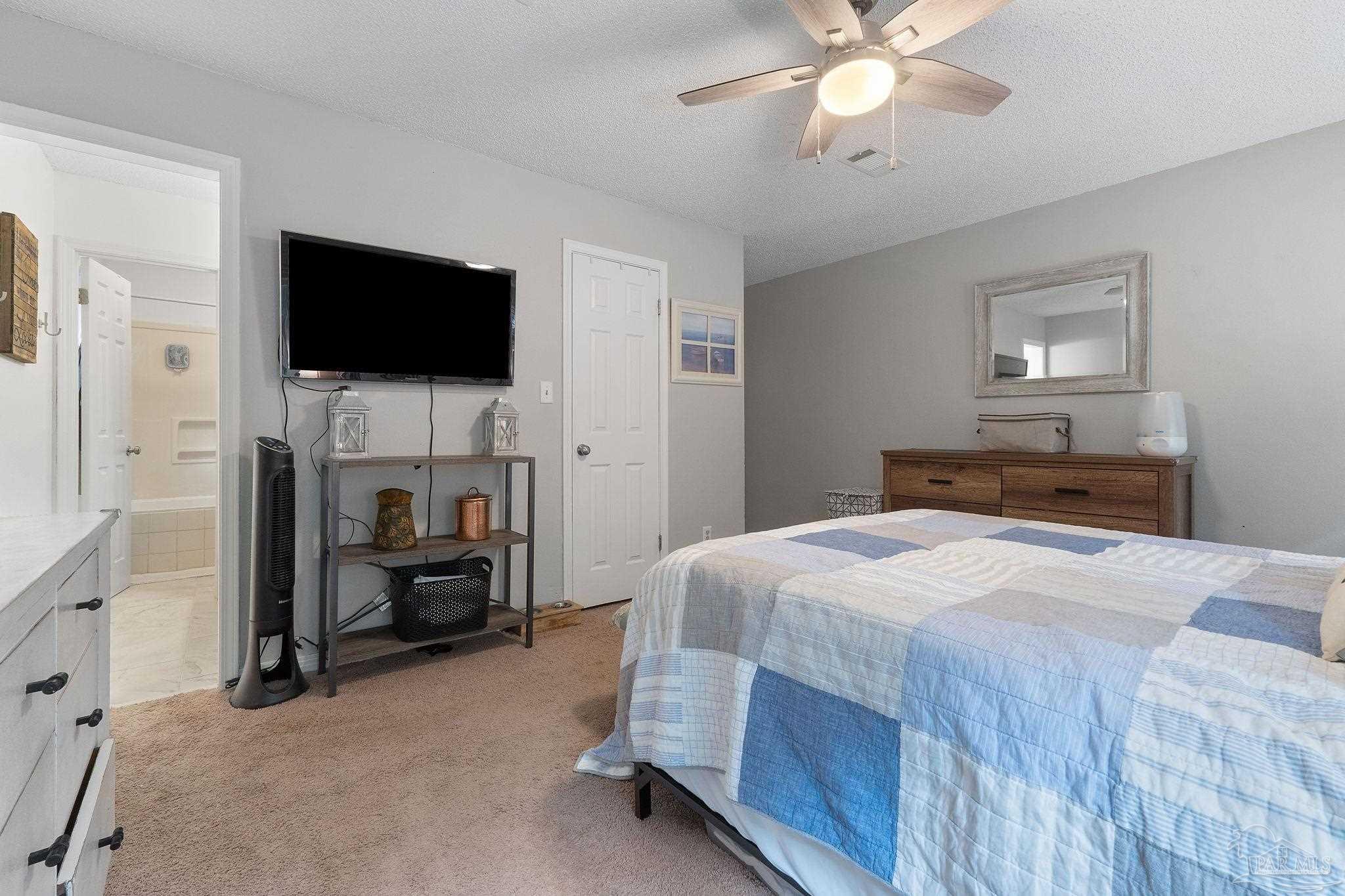 10237 Sugar Creek Dr