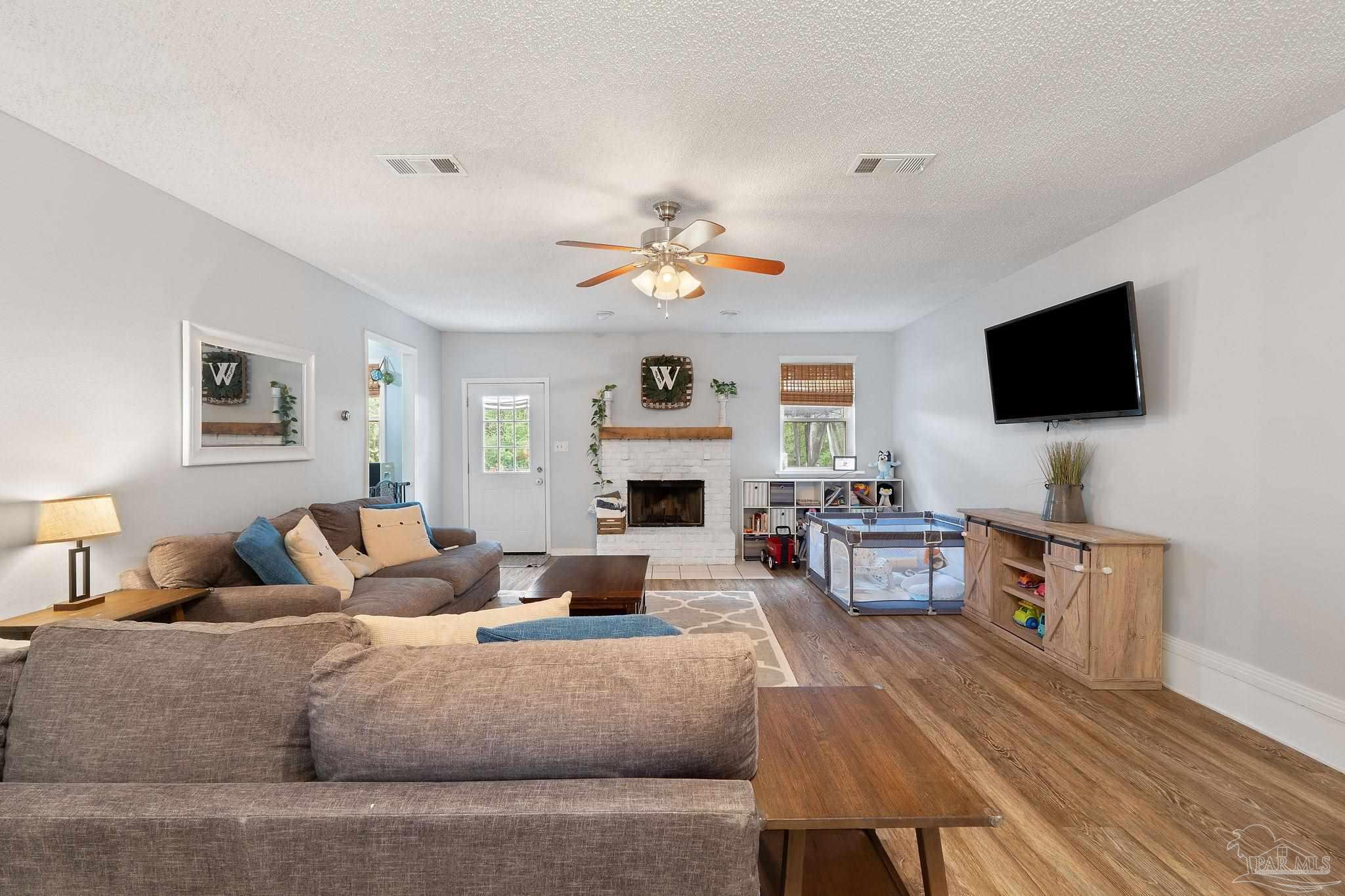10237 Sugar Creek Dr