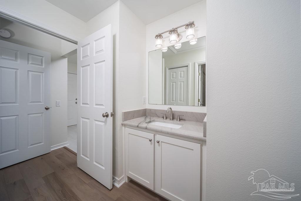 2562 Trailwood Dr
