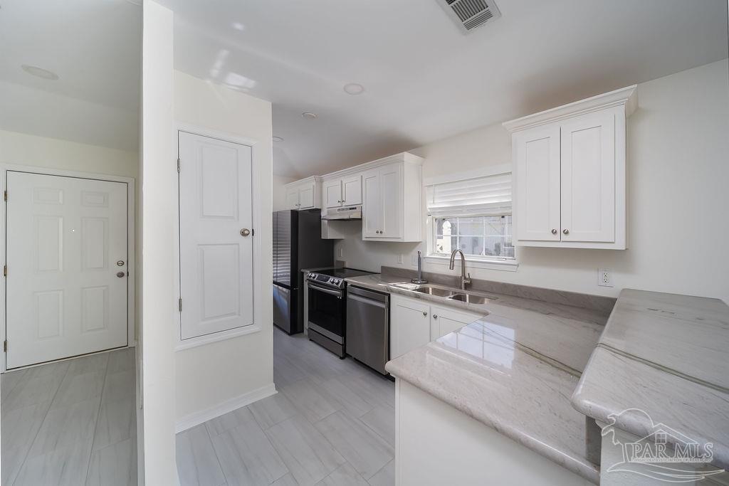 2562 Trailwood Dr