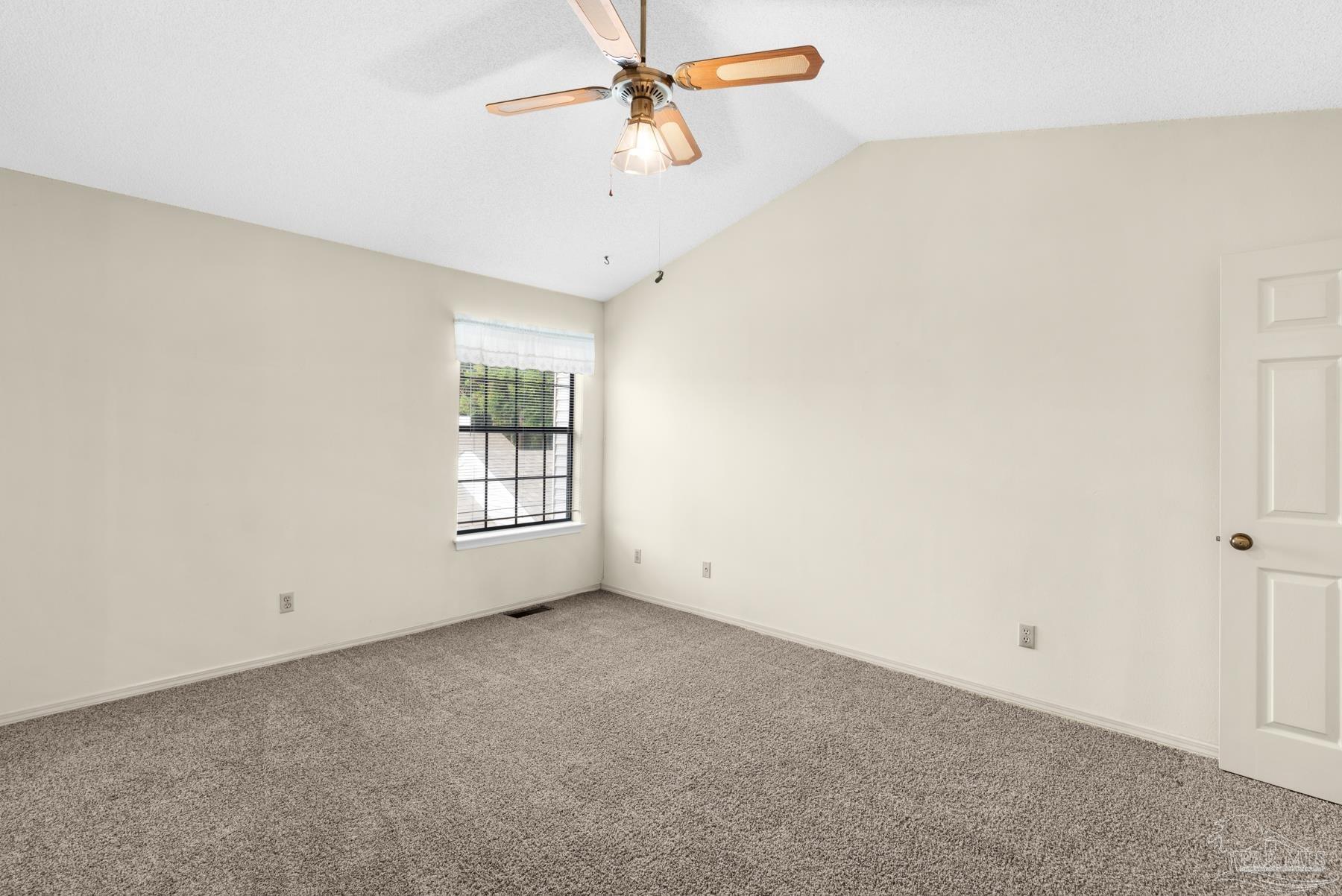 5051 Grande Dr # 5 Unit: B-5