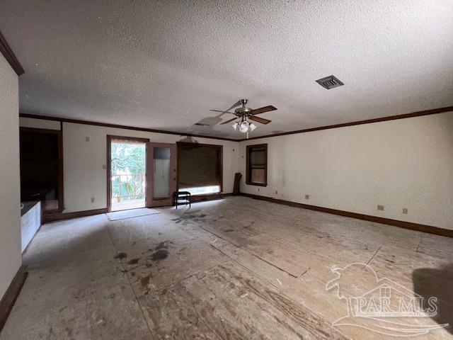 10 Pickens Ave