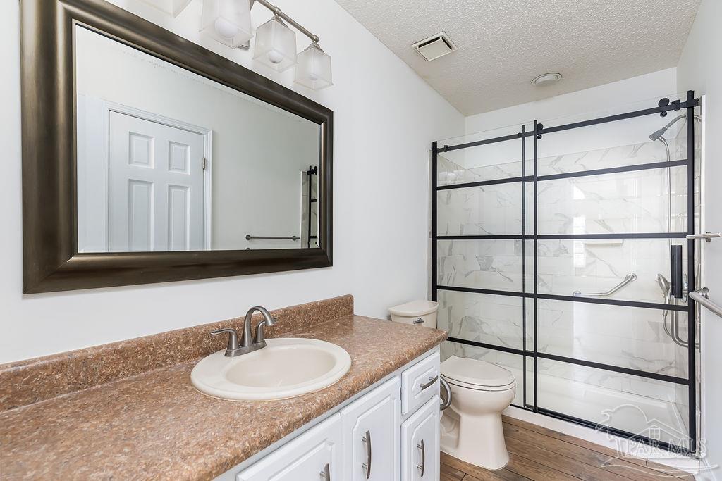 3117 Albert Ct