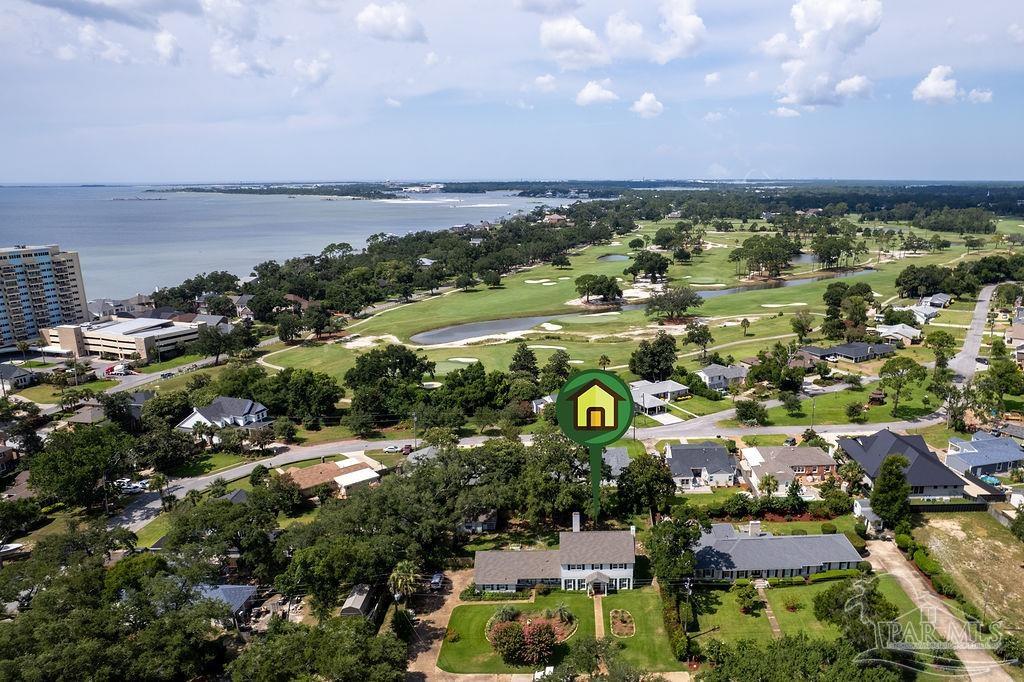 111 Country Club Rd