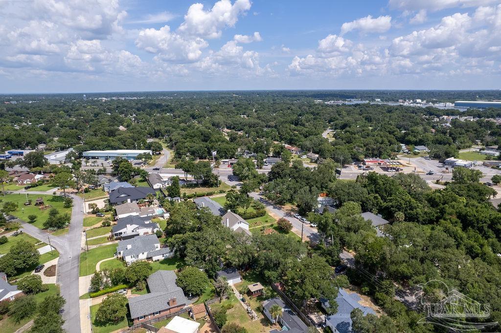 111 Country Club Rd