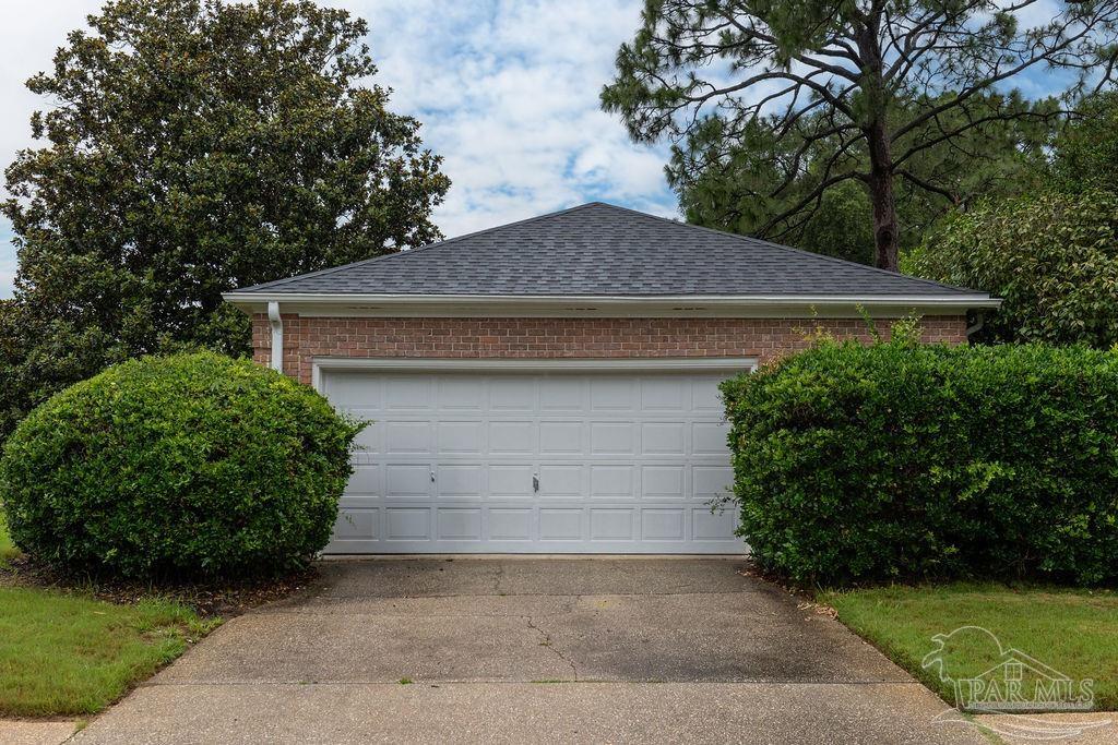 4180 Kingsberry Dr