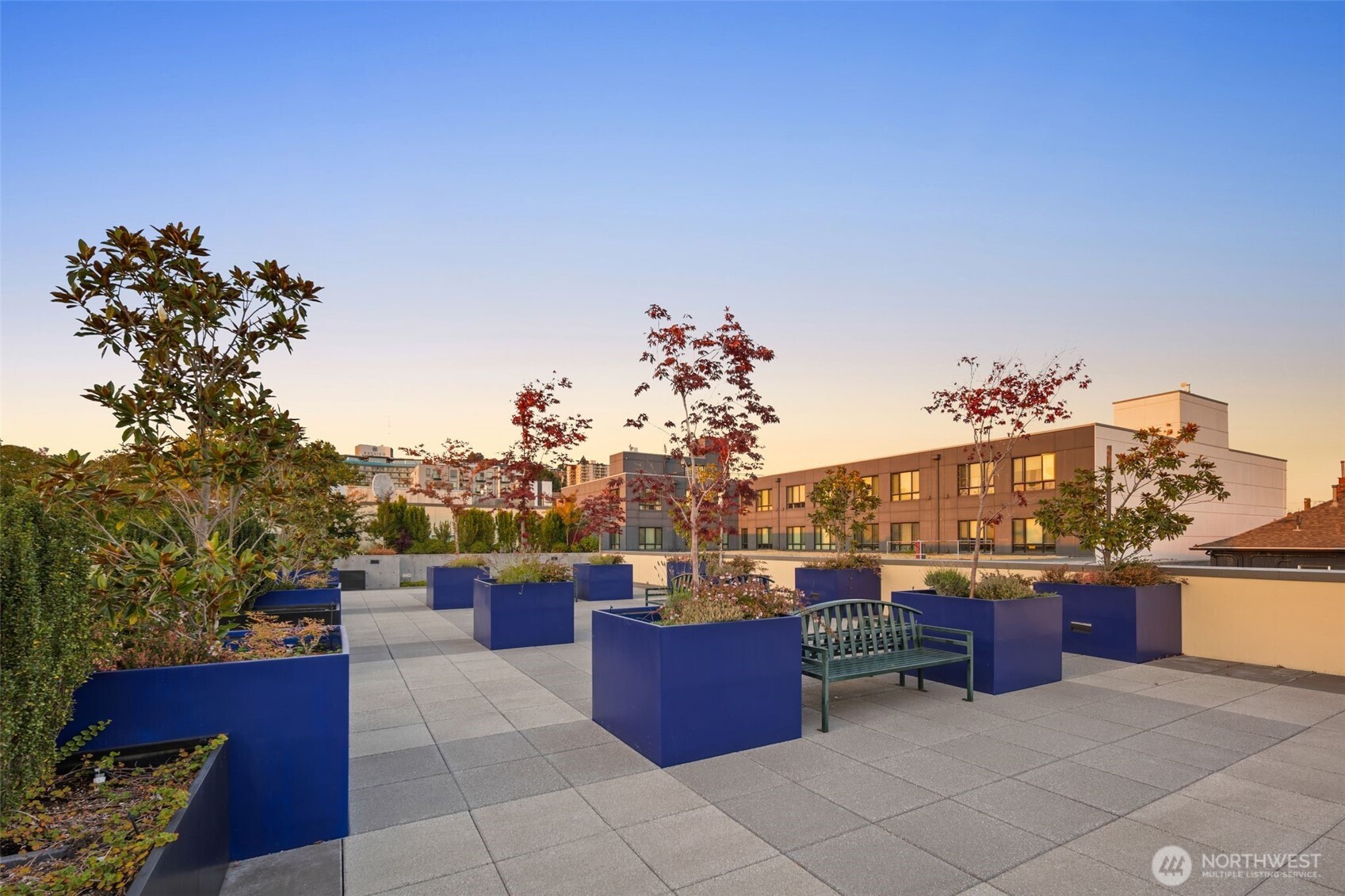 17 W Mercer St Unit: 307