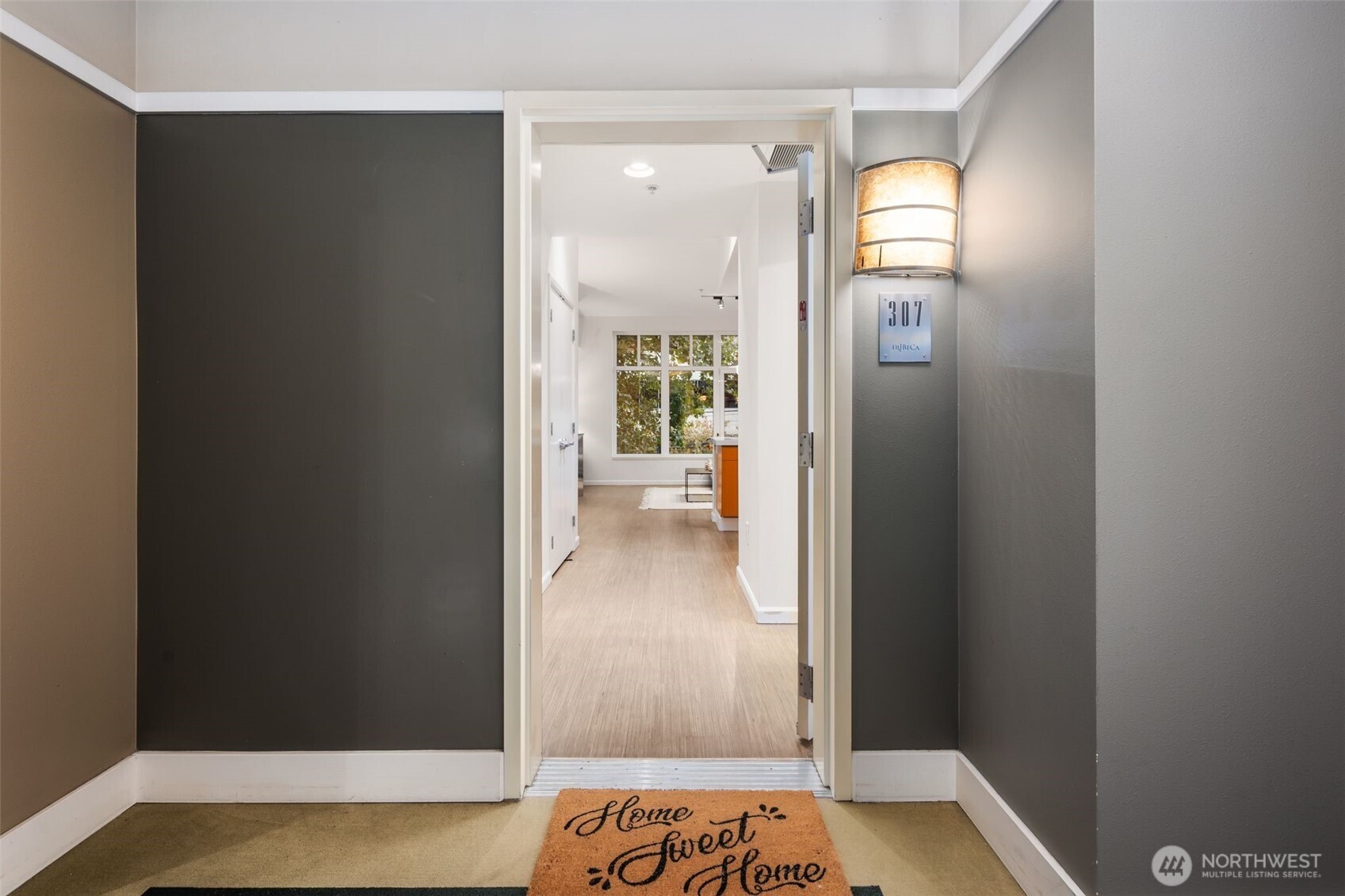 17 W Mercer St Unit: 307