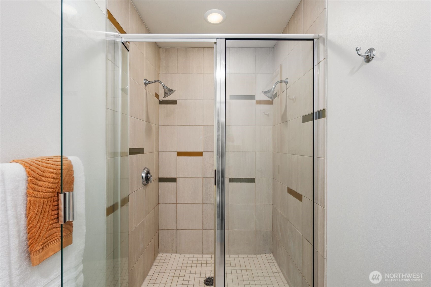 17 W Mercer St Unit: 307