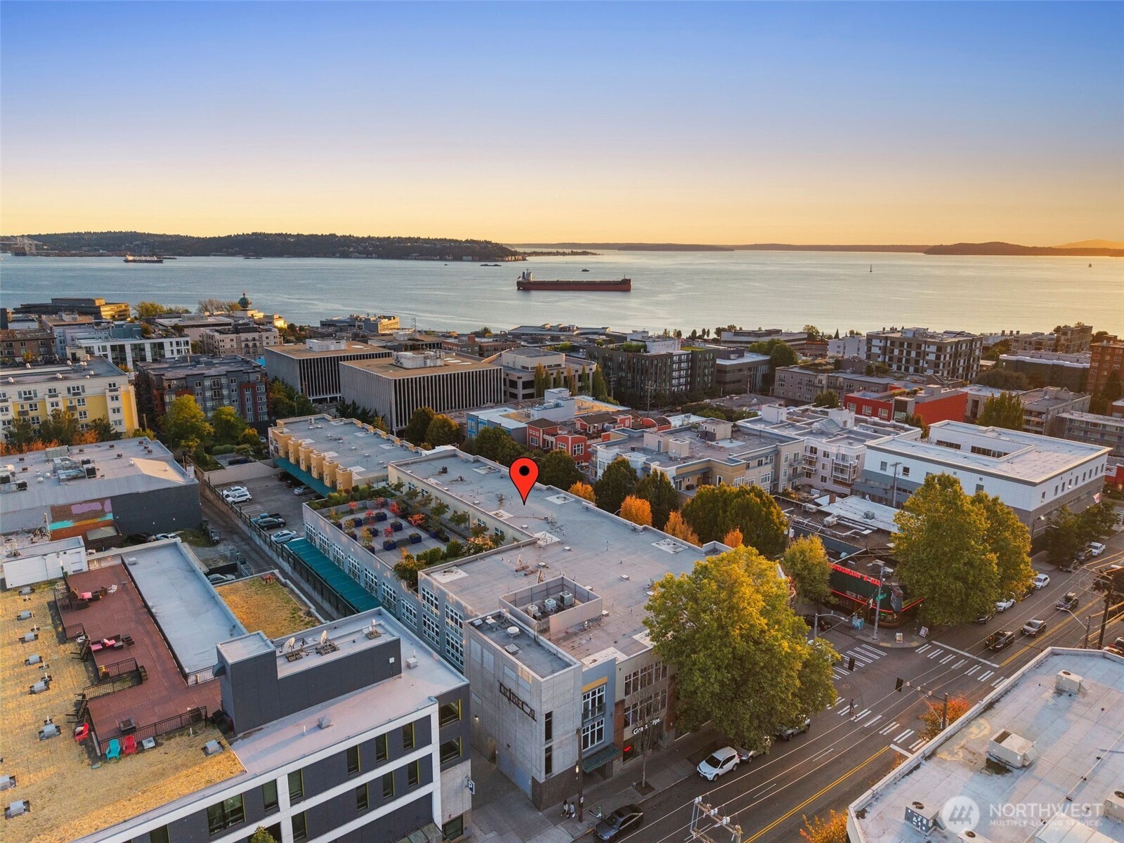 17 W Mercer St Unit: 307