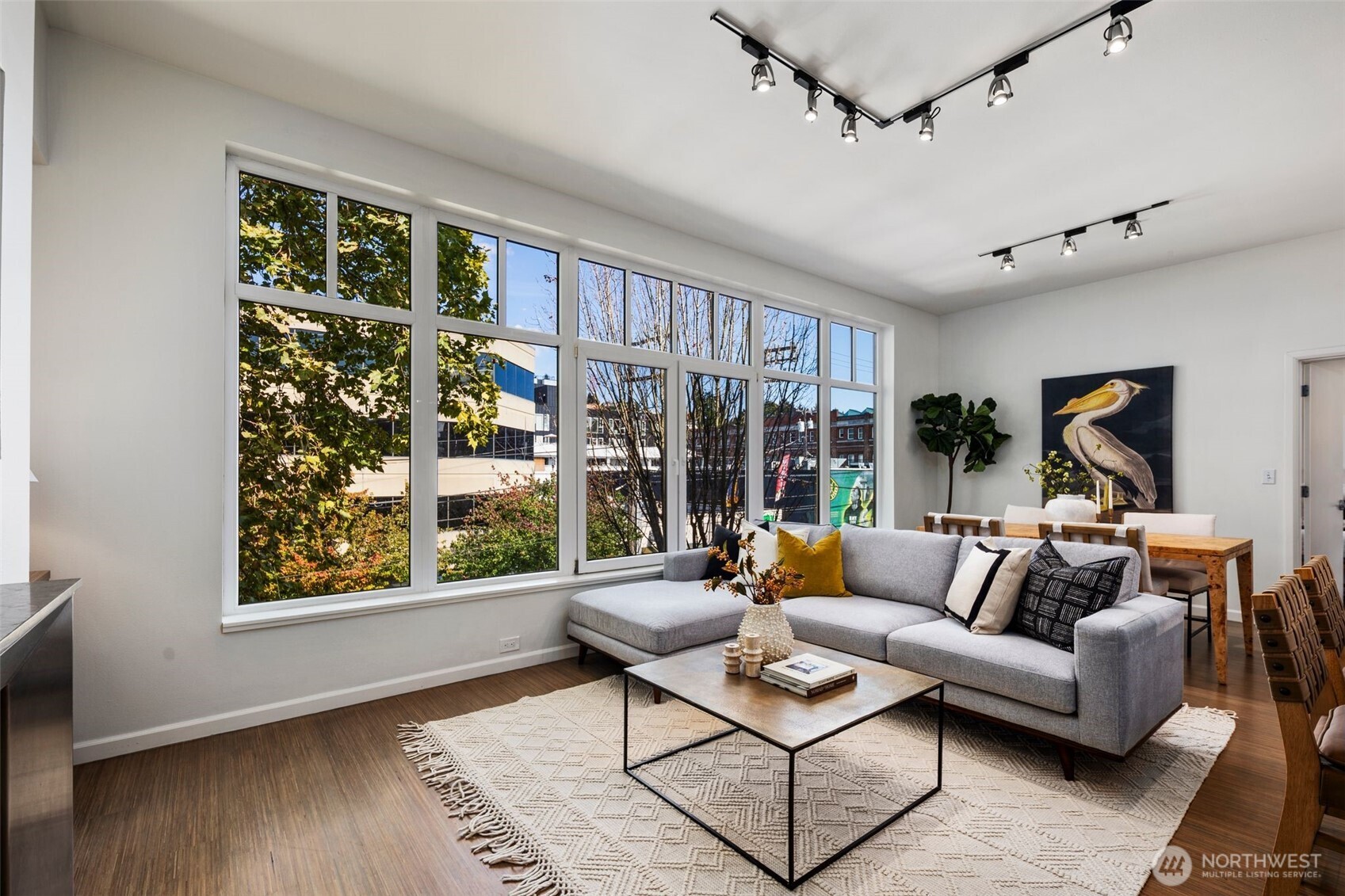 17 W Mercer St Unit: 307
