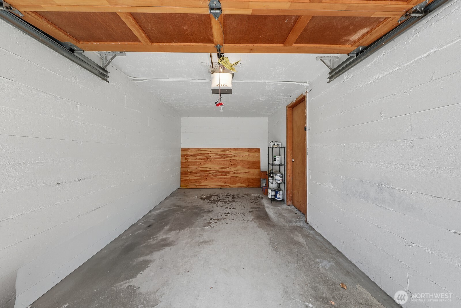 2205 Bigelow Avenue N Unit: 5