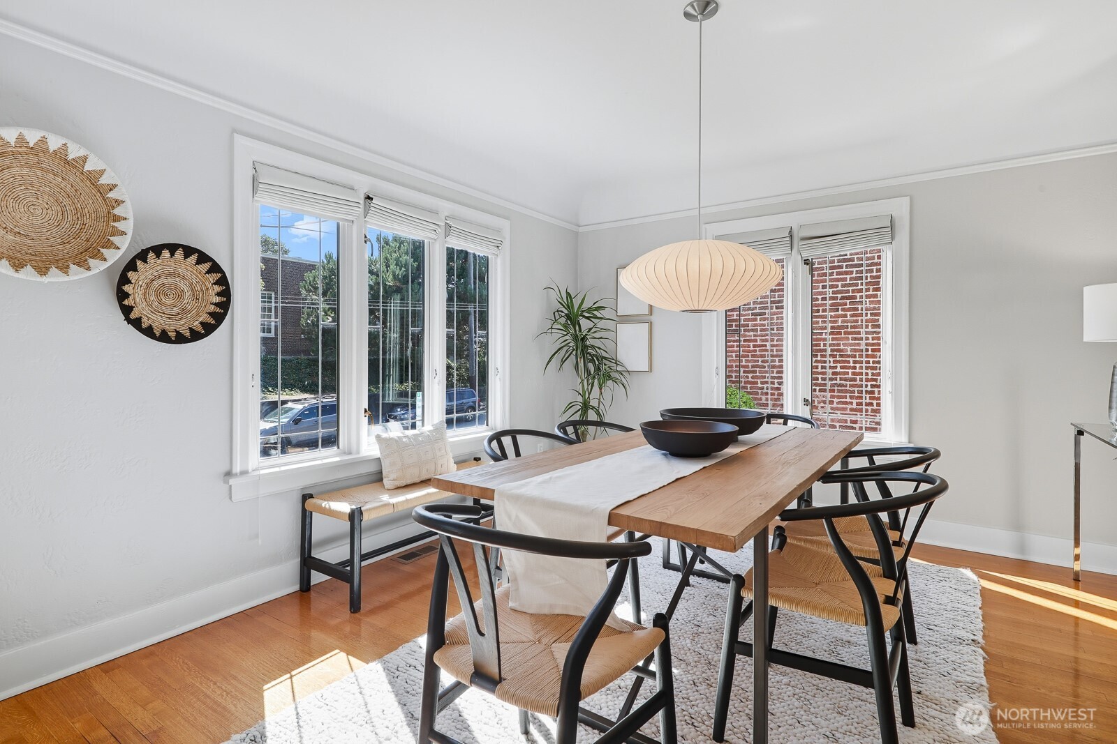 2205 Bigelow Avenue N Unit: 5