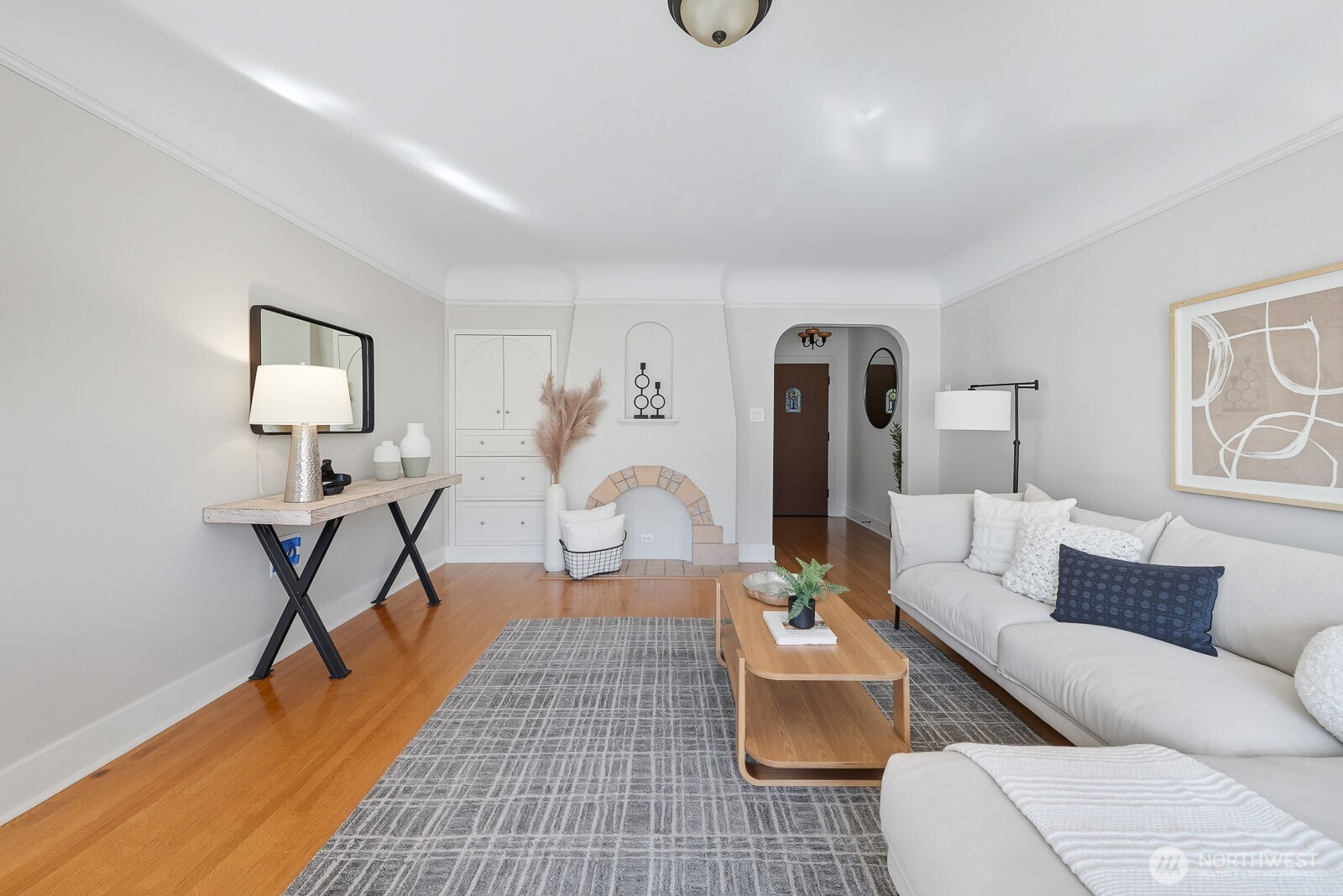 2205 Bigelow Avenue N Unit: 5