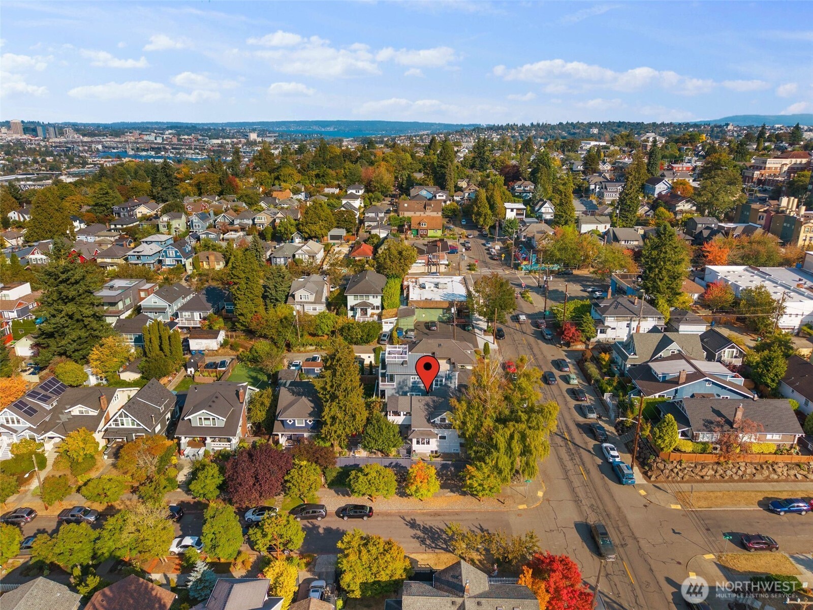 20 W McGraw Street