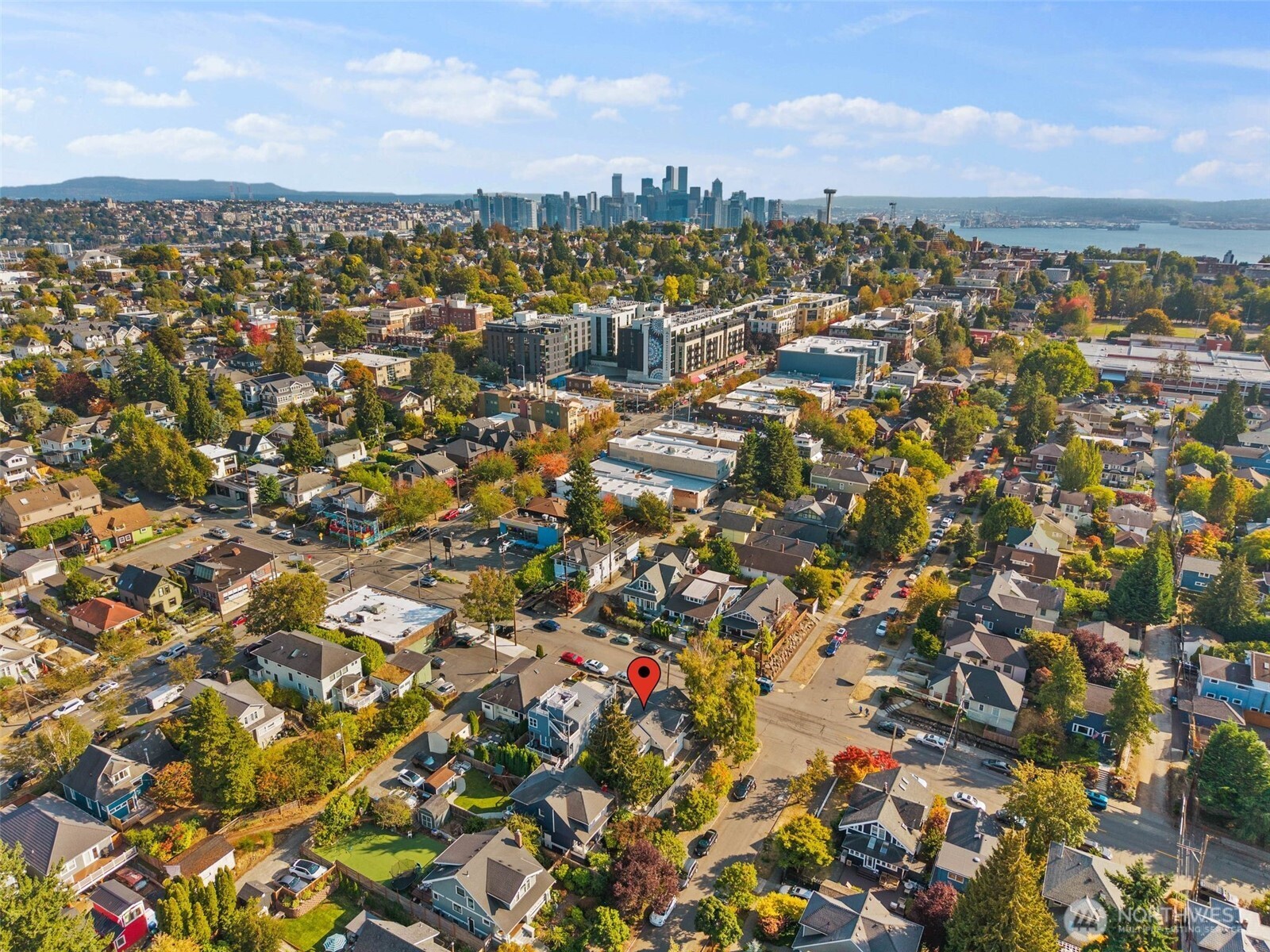 20 W McGraw Street