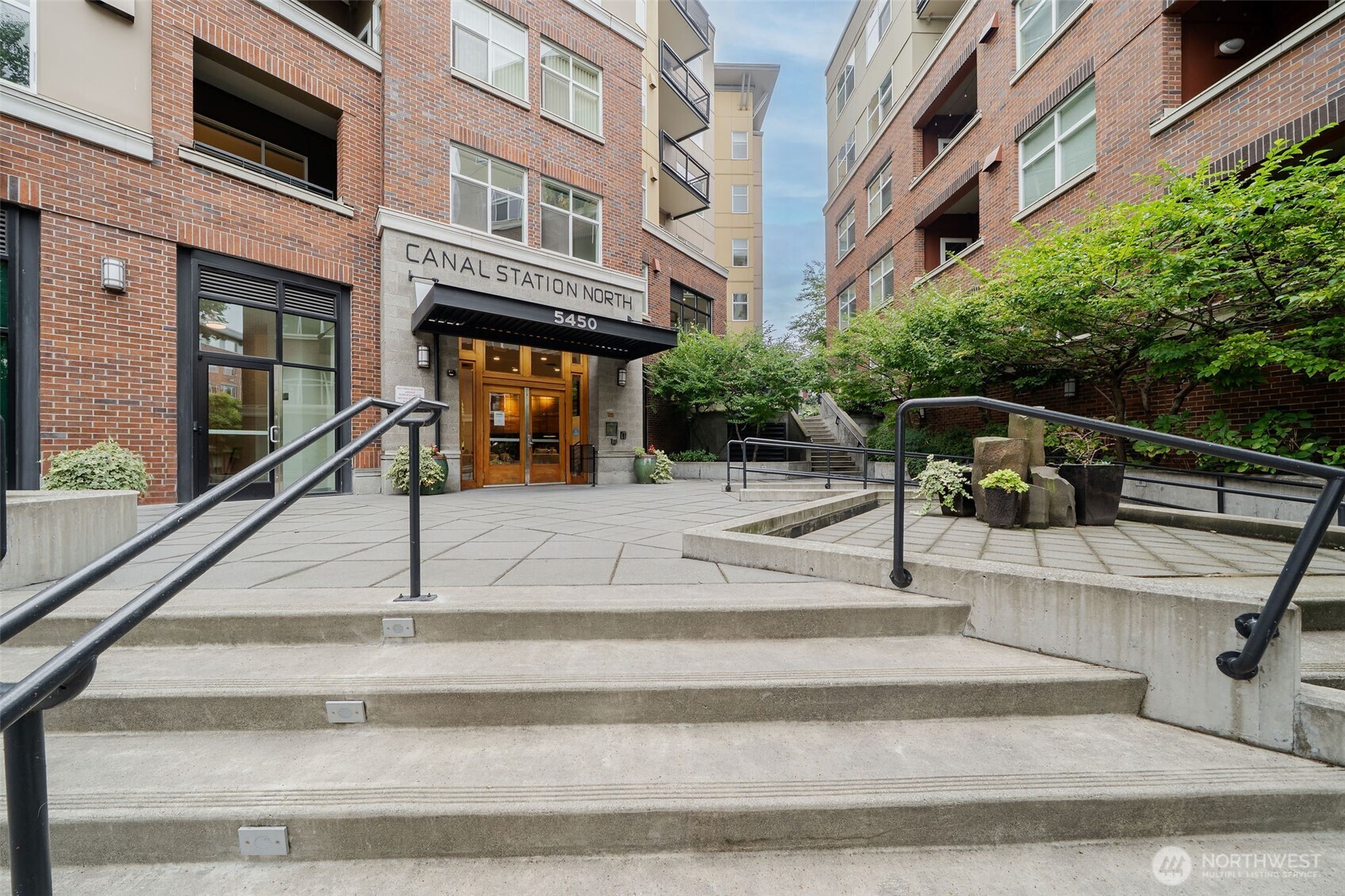 5450 Leary Avenue NW Unit: 456