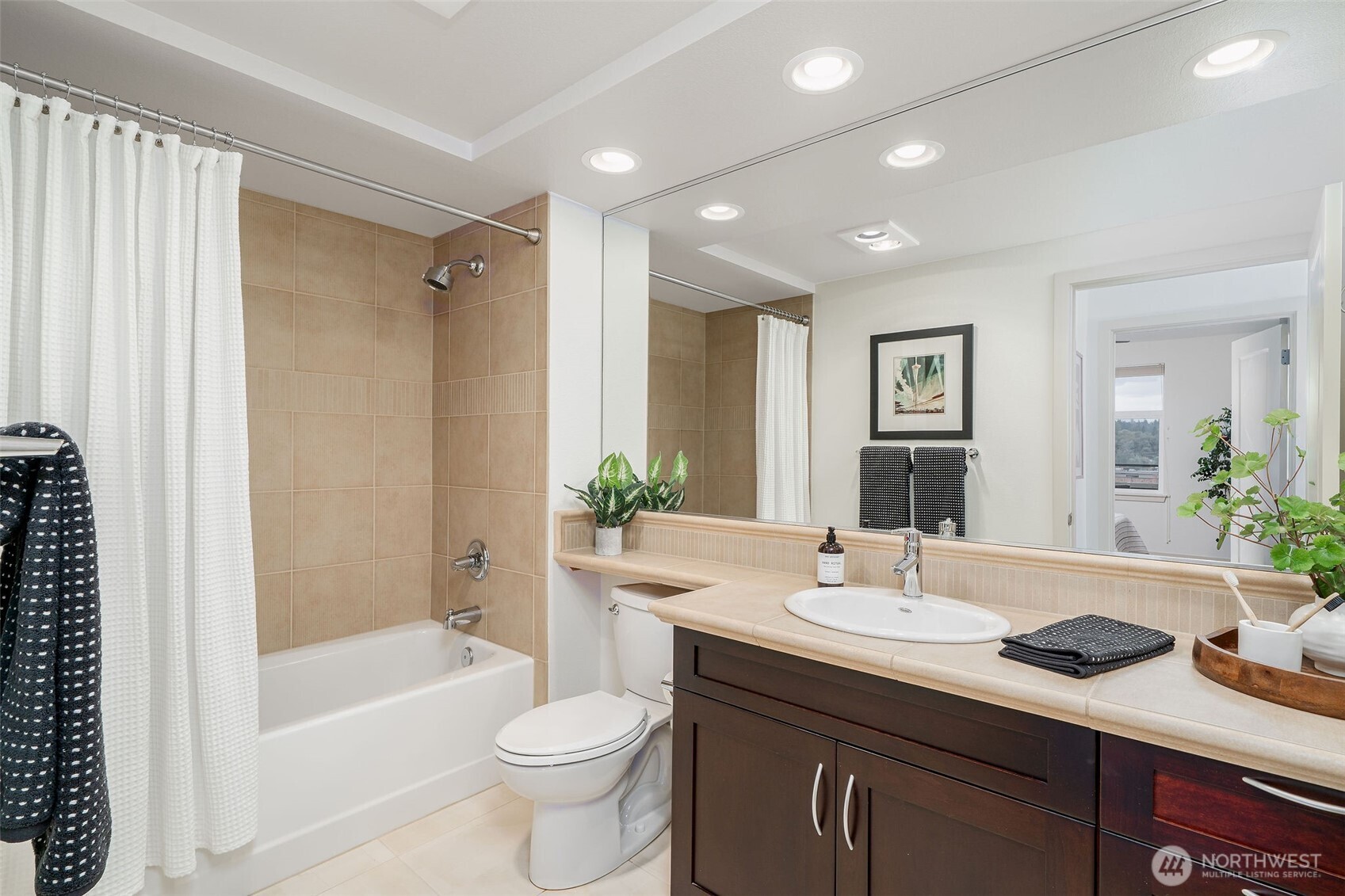 5450 Leary Avenue NW Unit: 456