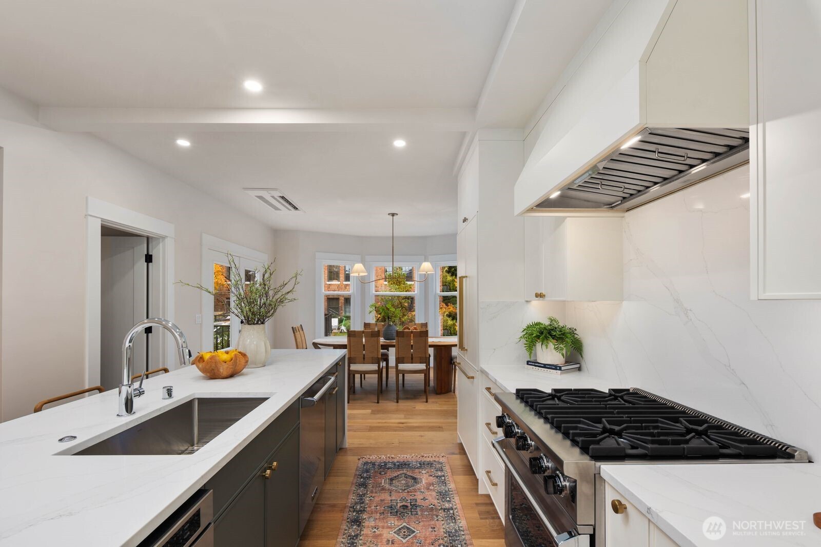 323 W Garfield Street