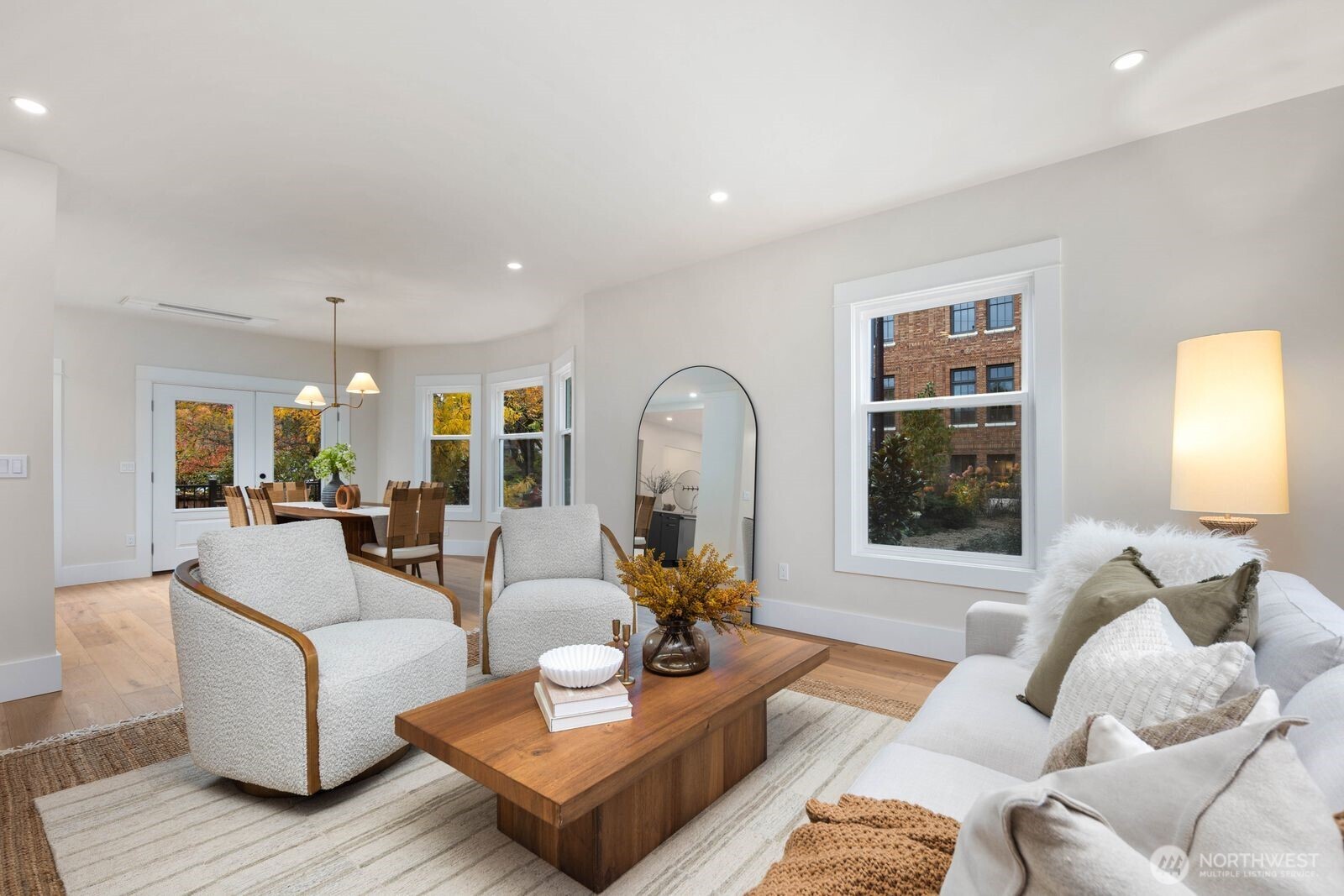 323 W Garfield Street