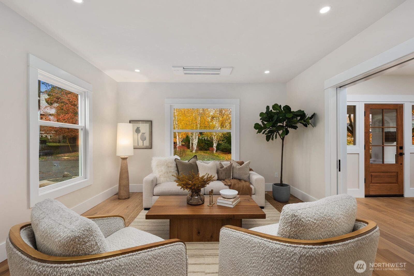 323 W Garfield Street