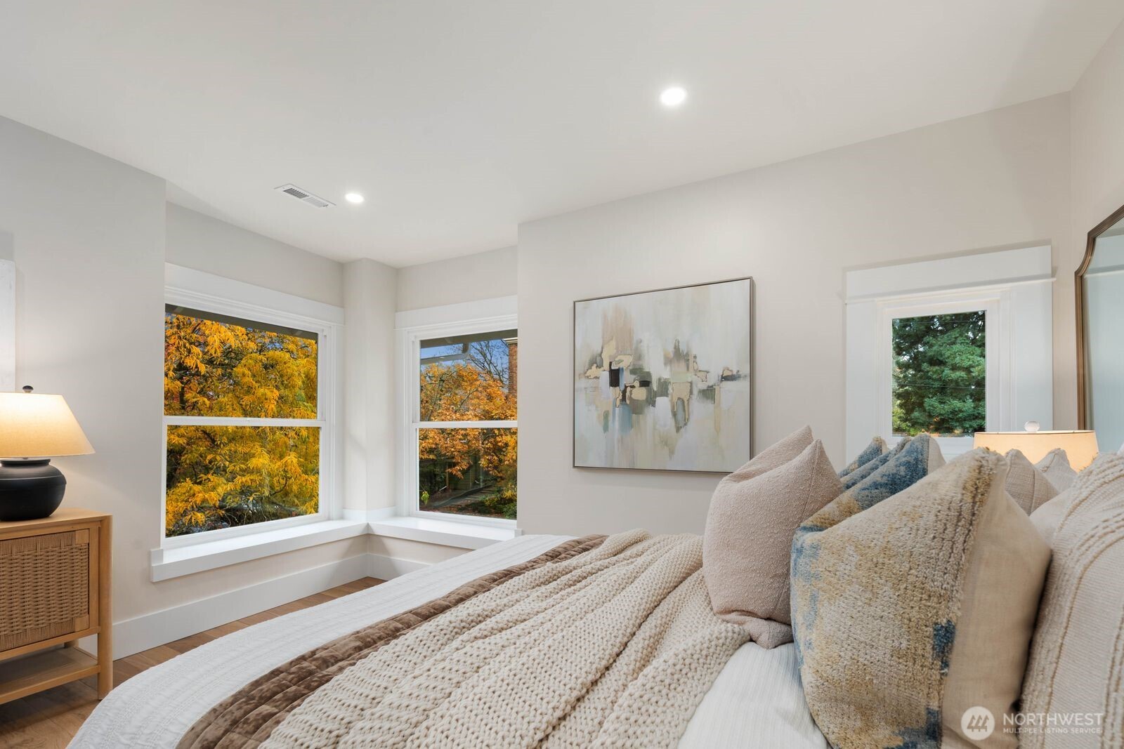 323 W Garfield Street