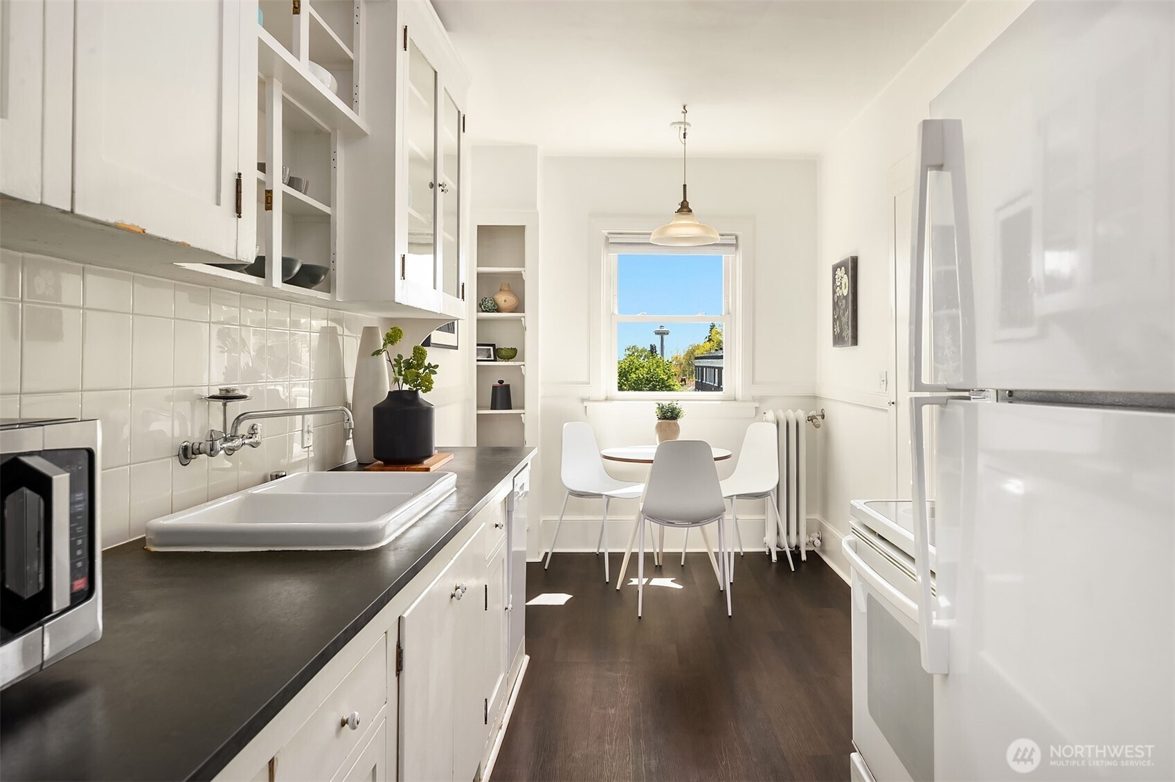 1902 Bigelow Avenue N Unit: 403