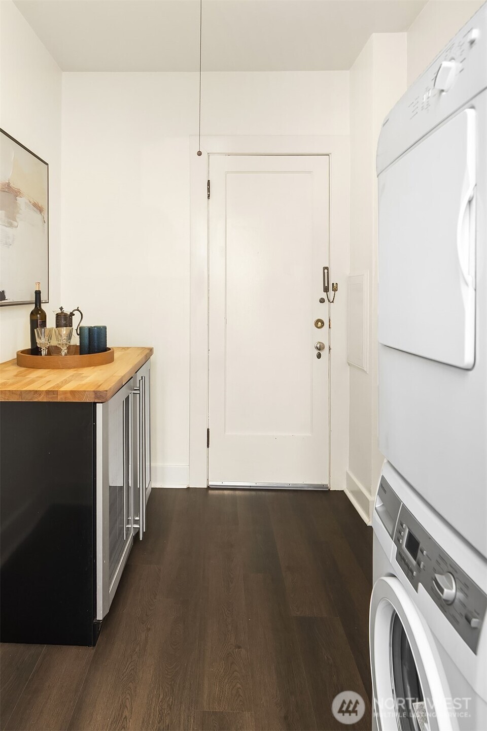 1902 Bigelow Avenue N Unit: 403