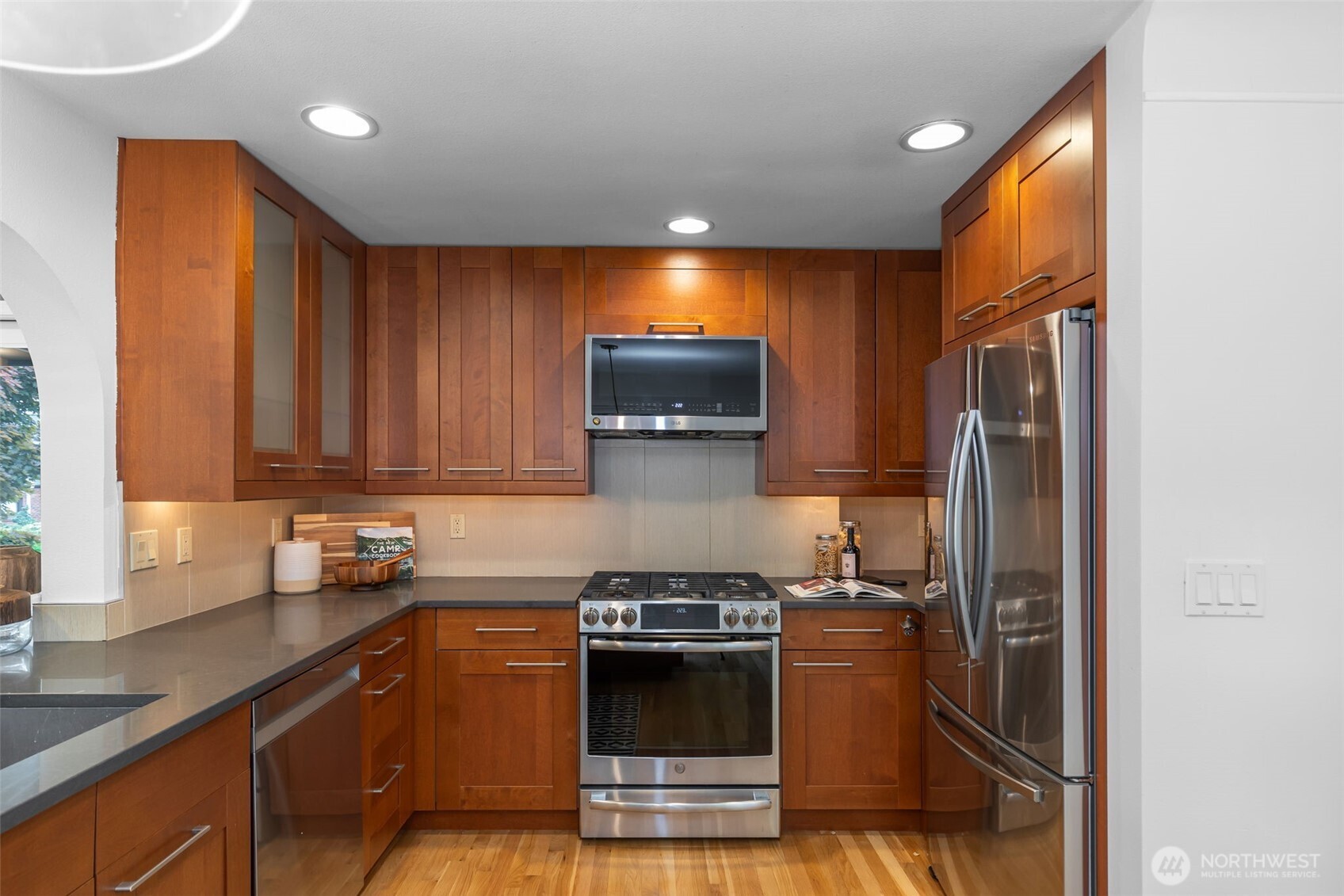 551 NE 84th Street
