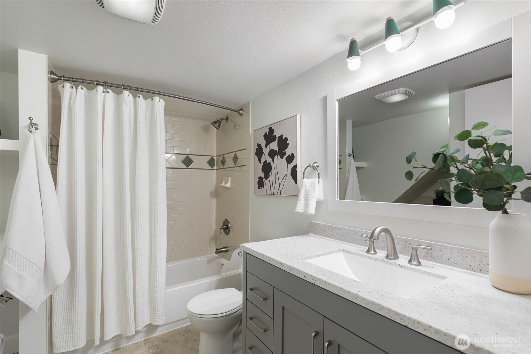 551 NE 84th Street