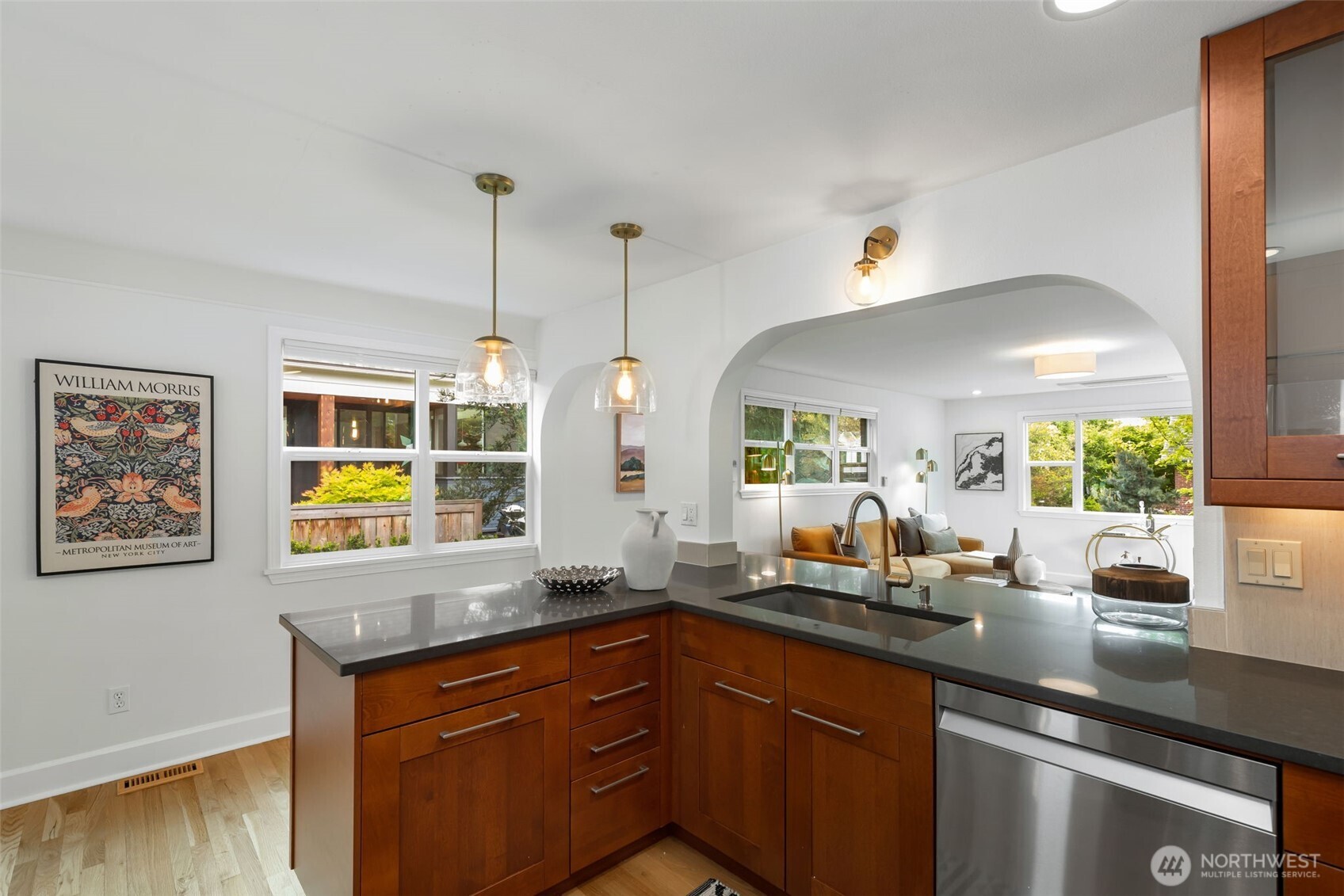 551 NE 84th Street