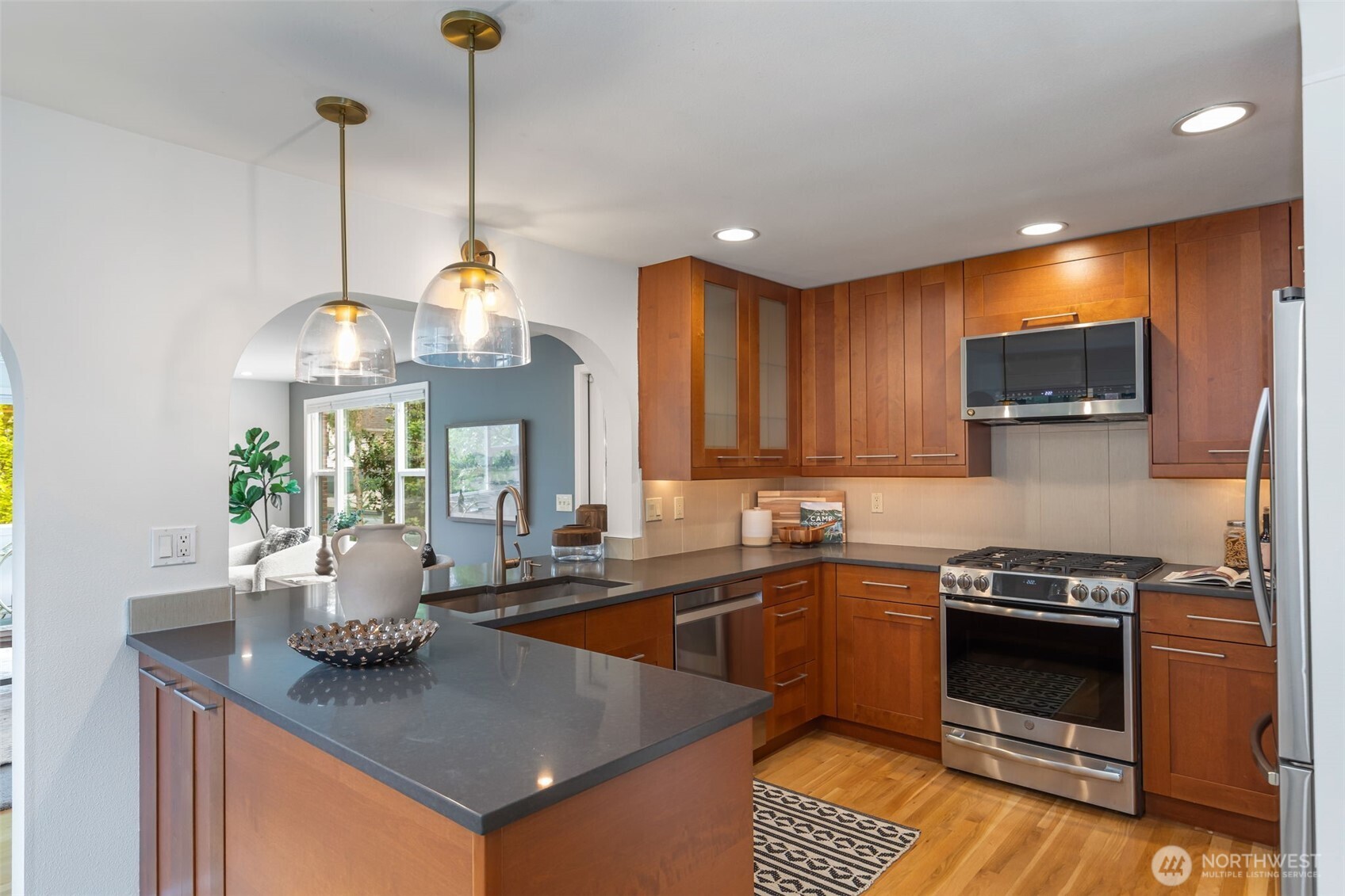 551 NE 84th Street
