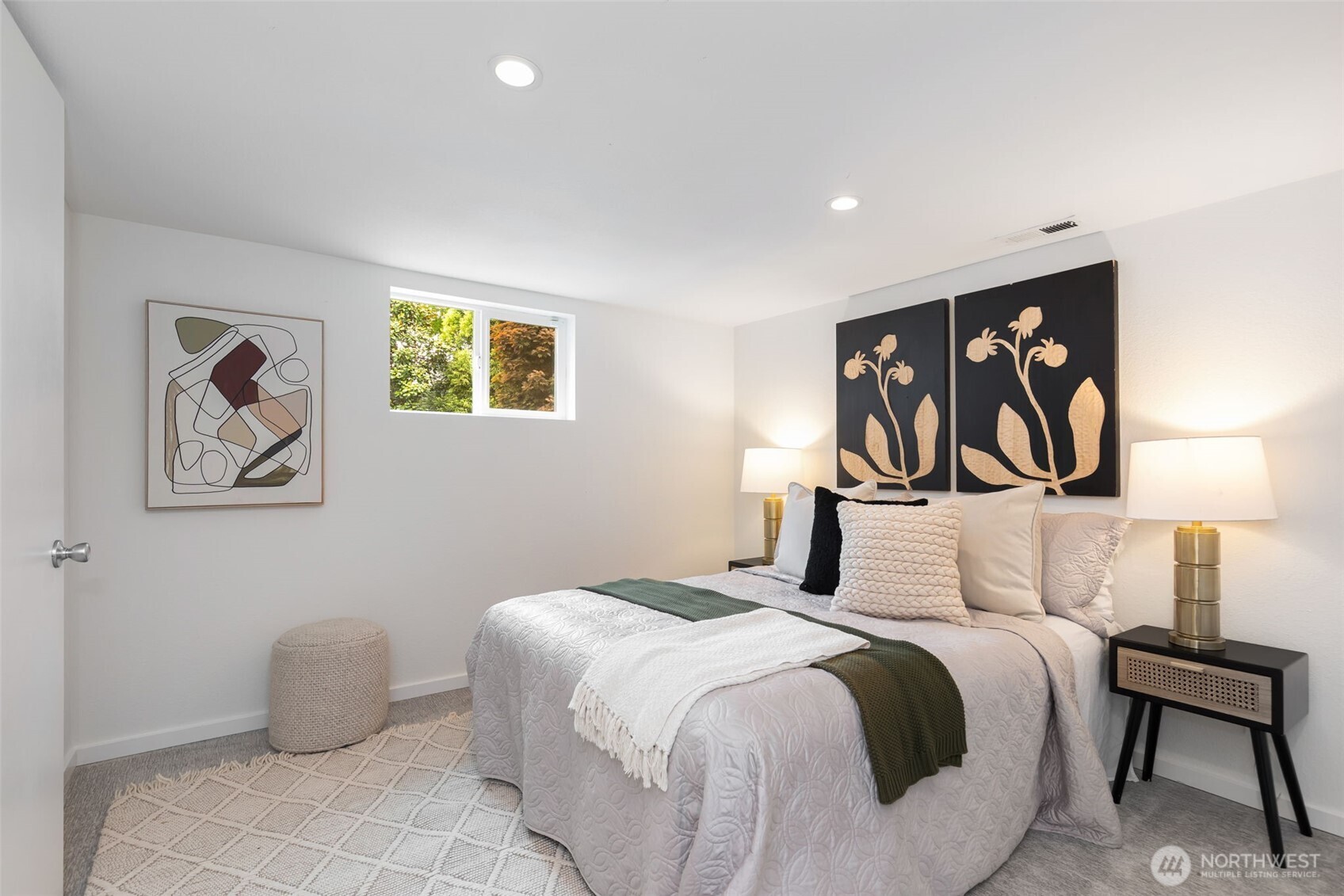 551 NE 84th Street