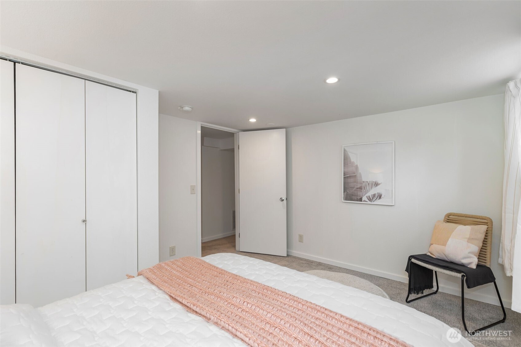 551 NE 84th Street