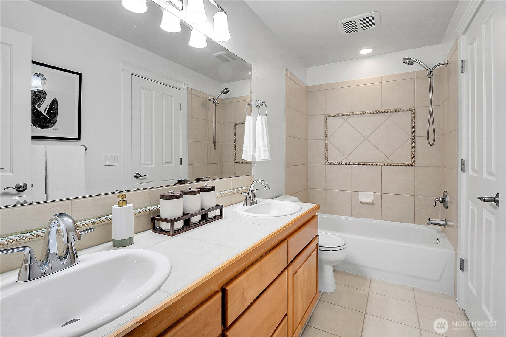 815 2nd Avenue N Unit: A